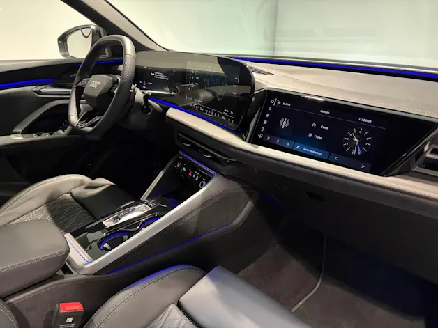 AUDI SQ5 TFSI quattro S-tronic
