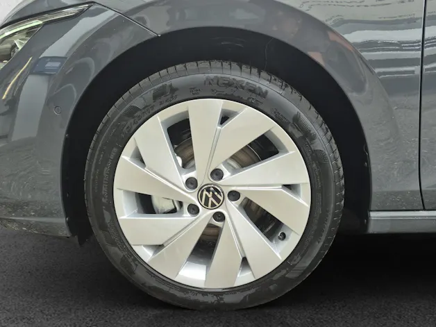 VW Golf 1.5 e TSI mHEV United DSG