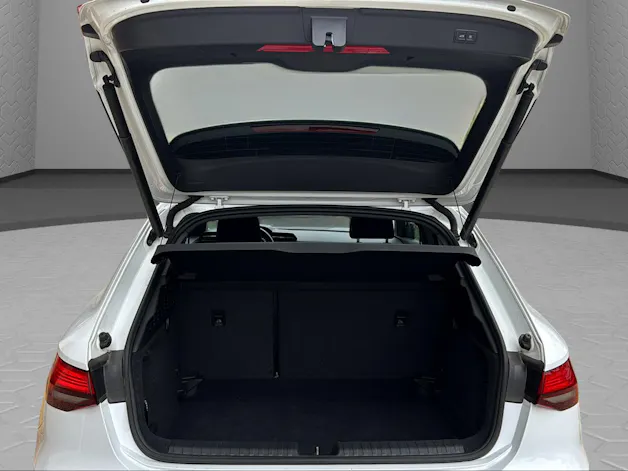 AUDI A3 Sportback 35 TFSI advanced Attraction S-tronic