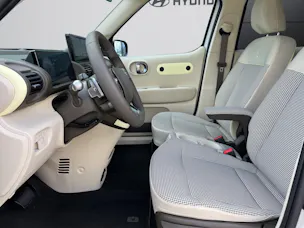HYUNDAI Inster 49kWh Amplia
