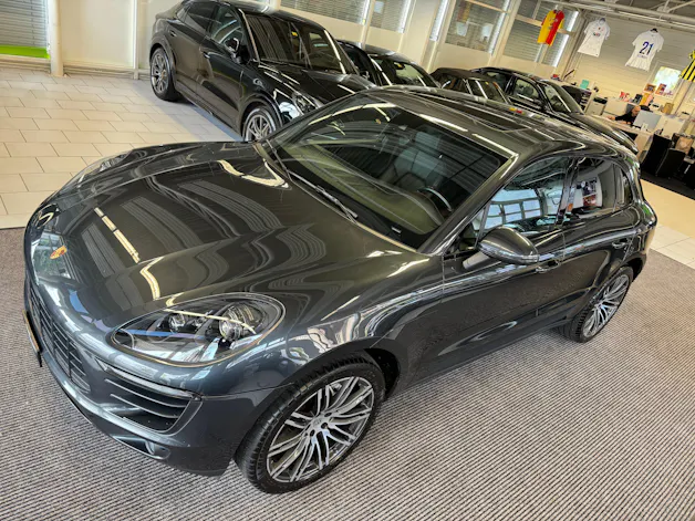 PORSCHE Macan S PDK | CH Swiss Package | Luftfederung | 21" | PDLS+ | PANORAMA | Memory | DAB+ |
