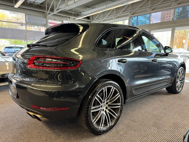 PORSCHE Macan S PDK | CH Swiss Package | Luftfederung | 21" | PDLS+ | PANORAMA | Memory | DAB+ |