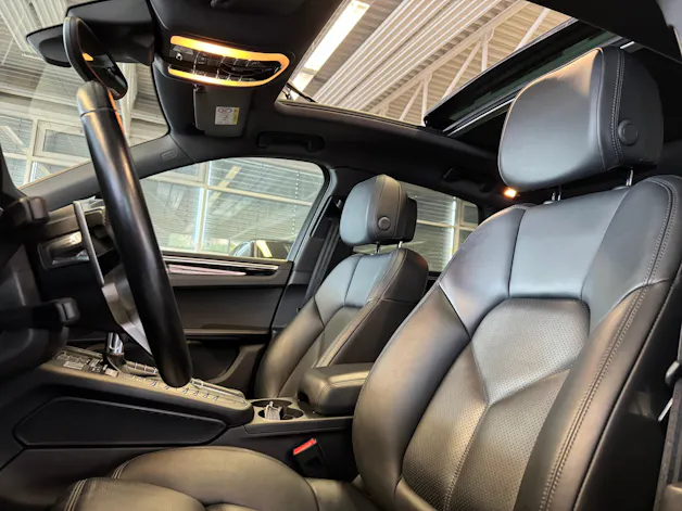 PORSCHE Macan S PDK | CH Swiss Package | Luftfederung | 21" | PDLS+ | PANORAMA | Memory | DAB+ |