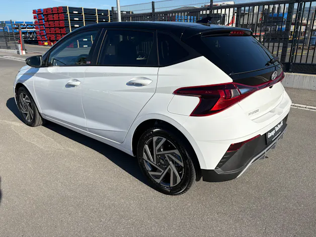HYUNDAI i20 1.0 T-GDi Amplia DCT GO