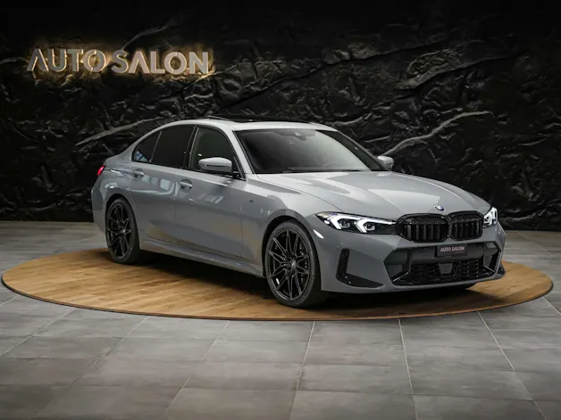BMW 330d xDrive Steptronic M Sport Pro *Facelift*Werksgarantie*Panorama*Head-Up*AHK*