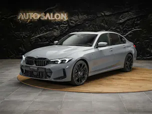 BMW 330d xDrive Steptronic M Sport Pro *Facelift*Werksgarantie*Panorama*Head-Up*AHK*