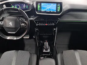 PEUGEOT 2008 1.2 GT