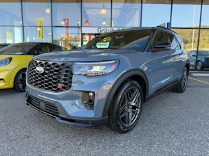 FORD Explorer ST - US Version Direktimport mit vielen coolen Extras drin