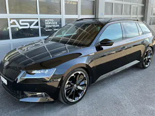 SKODA Superb Combi 2.0 TSI SportLine+ 4x4 DSG