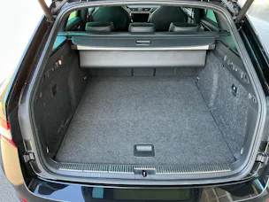 SKODA Superb Combi 2.0 TSI SportLine+ 4x4 DSG
