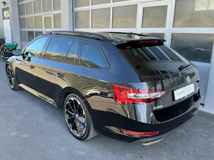 SKODA Superb Combi 2.0 TSI SportLine+ 4x4 DSG