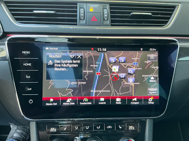 SKODA Superb Combi 2.0 TSI SportLine+ 4x4 DSG