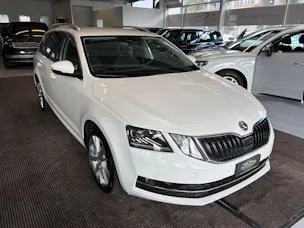 SKODA Octavia Combi 1.5 TSI Style DSG | Leichter Hagelschaden | SEHR GEPFLEGT | Windschutzscheibe Neu |