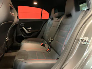 MERCEDES-BENZ A 220 4Matic 8G-DCT