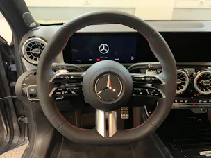 MERCEDES-BENZ A 220 4Matic 8G-DCT