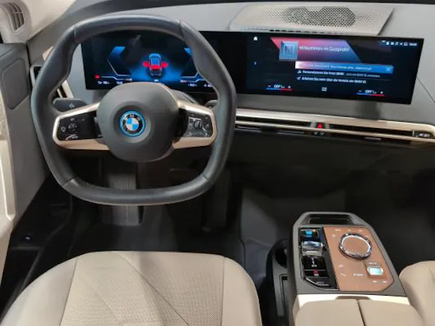 BMW iX xDrive40