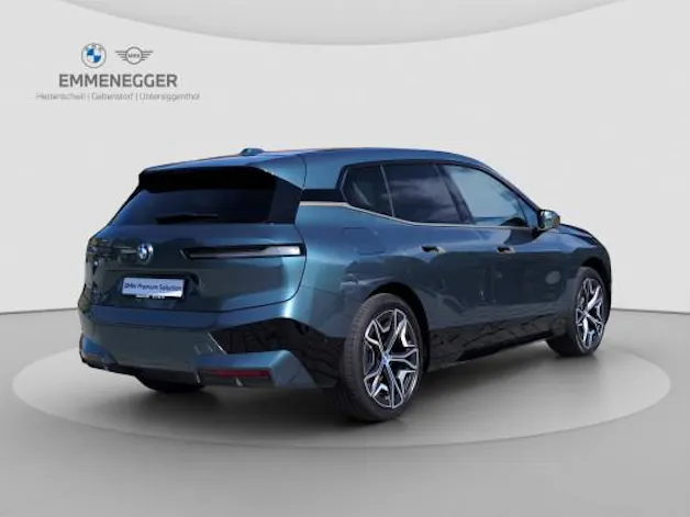 BMW iX xDrive40