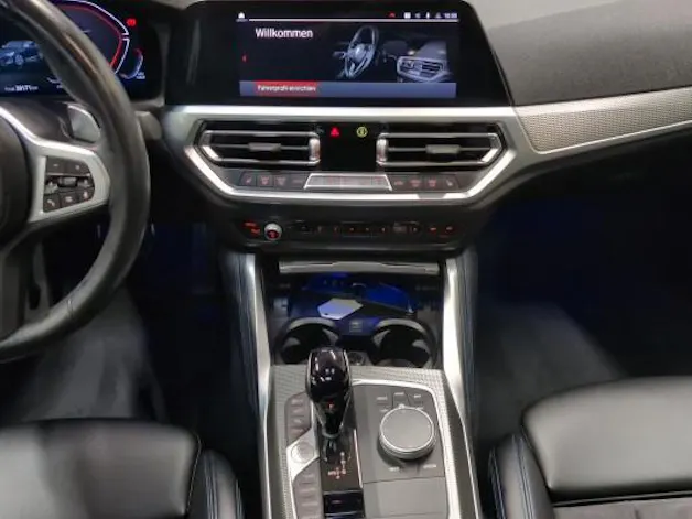 BMW M240i xDrive