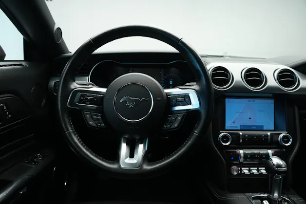 FORD Mustang Fastback 5.0 V8 Mach 1