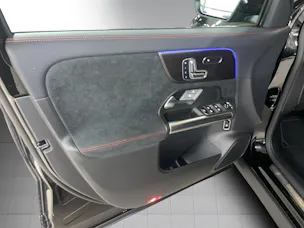 MERCEDES-BENZ GLA 200 Night Star 7G-DCT