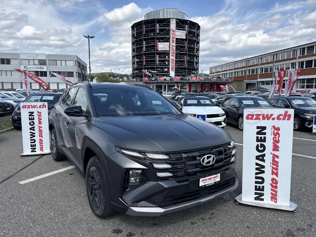 HYUNDAI Tucson 1.6 TGDI HEV Black Line Automat