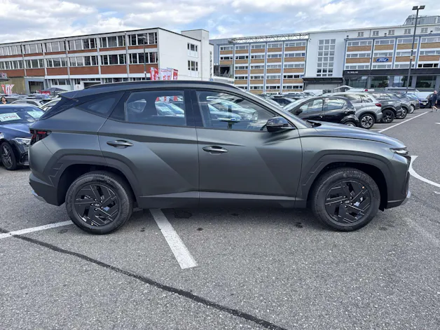 HYUNDAI Tucson 1.6 TGDI HEV Black Line Automat
