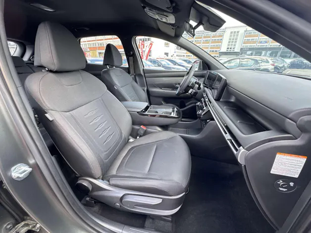 HYUNDAI Tucson 1.6 TGDI HEV Black Line Automat
