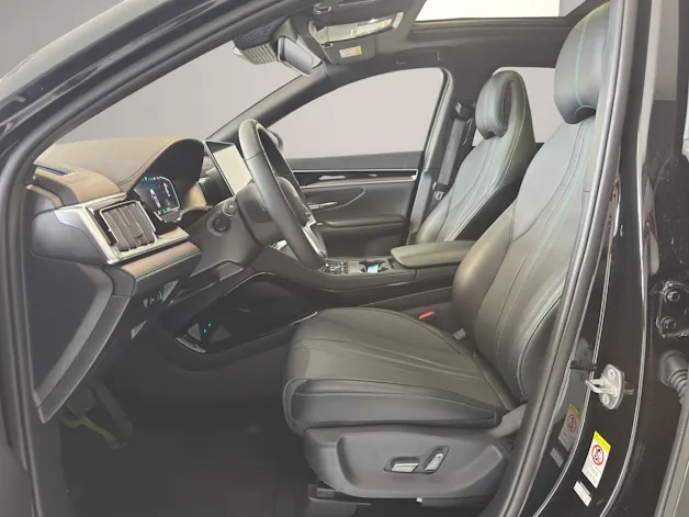 BYD Seal U DM-i Design AWD