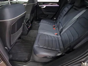 VW Touareg 3.0 TDI R-Line Tiptronic