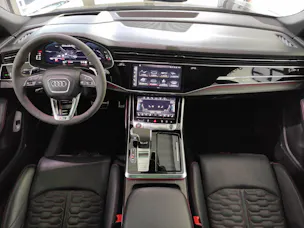 AUDI RS Q8 ABT 4.0 V8 TFSI quattro T-Tronic