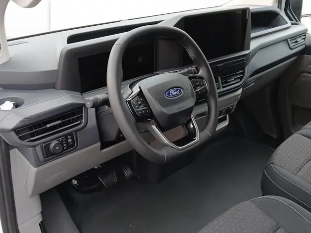 FORD E-Transit Custom Van 320 L1 Trend