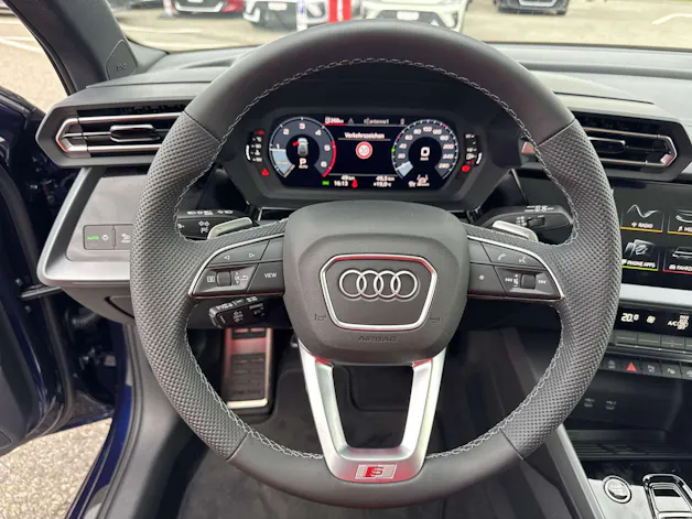 AUDI A3 Sportback 35 TDi S-Line S-Tronic Automat