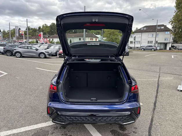 AUDI A3 Sportback 35 TDi S-Line S-Tronic Automat