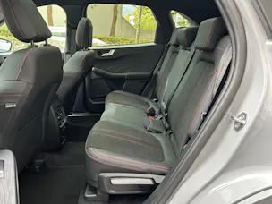 FORD Kuga 2.5 FHEV ST-Line X 4WD