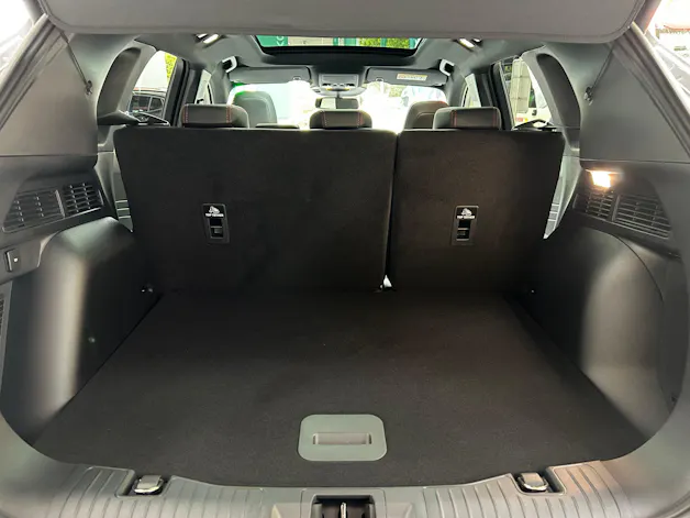 FORD Kuga 2.5 FHEV ST-Line X 4WD
