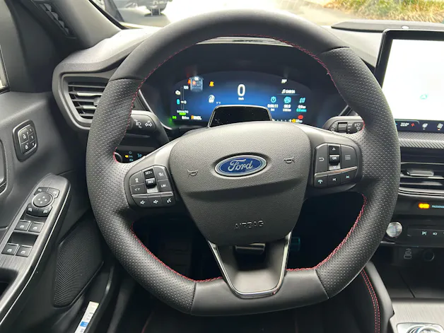 FORD Kuga 2.5 FHEV ST-Line X 4WD
