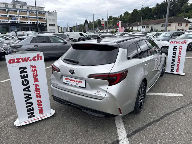 Toyota Corolla Touring Sports 2.0 HSD GR Sport e-CVT Automat