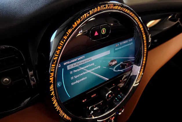 MINI Cabrio F57 2.0i John Cooper Works SAG