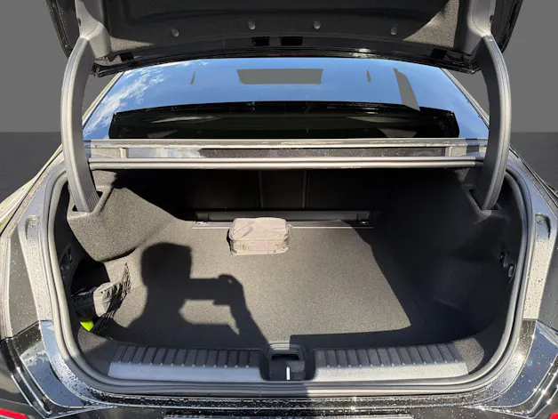 MERCEDES-BENZ C 400 4MATIC EQ Technology