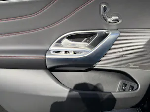 MERCEDES-BENZ C 400 4MATIC EQ Technology