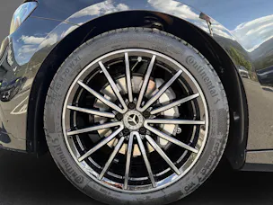 MERCEDES-BENZ C 400 4MATIC EQ Technology