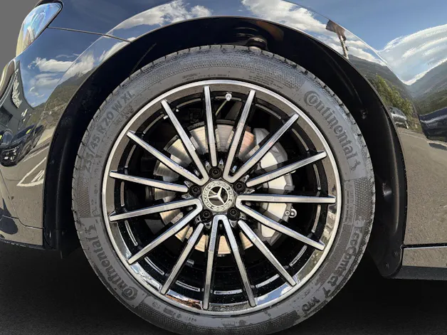 MERCEDES-BENZ C 400 4MATIC EQ Technology