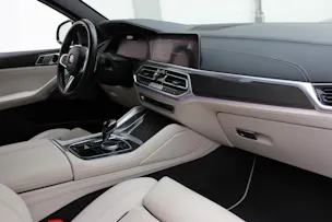 BMW X6 M50i INDIVIDUAL *SAN MARINO BLAU* 🎉1.88%-LEASINGAKTION🎉