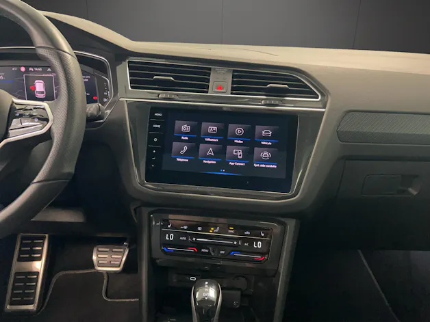 VW Tiguan 2.0TSI R-Line 4Motion DSG