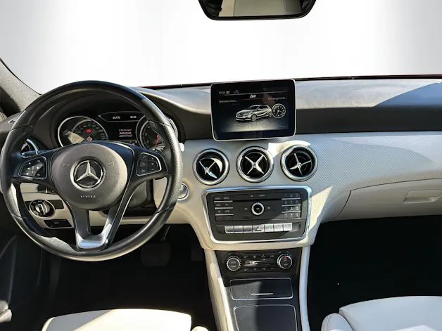 MERCEDES-BENZ A-Klasse W176 A 200 Urban