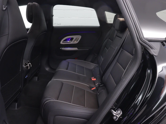 Fahrzeugbild MERCEDES-BENZ CLA 220