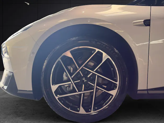 XPENG P7+ Performance AWD