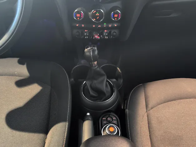 MINI F56 1.5i Cooper