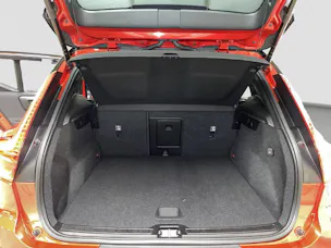 VOLVO XC40 2.0 B4 MH R-Design AWD