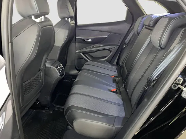 PEUGEOT 3008 1.5 BlueHDi Allure Pack